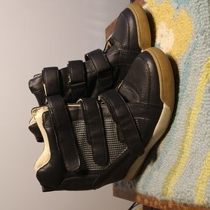 Grass Wedge Sneakers